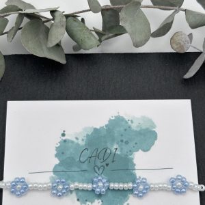 Blumenarmband CADI hellblau, handgemacht in Kärnten, Blossom