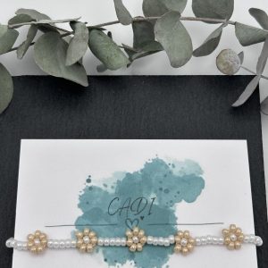 CADI Blumenarmband beige, weiß, handgemacht in Klagenfurt, Blossom