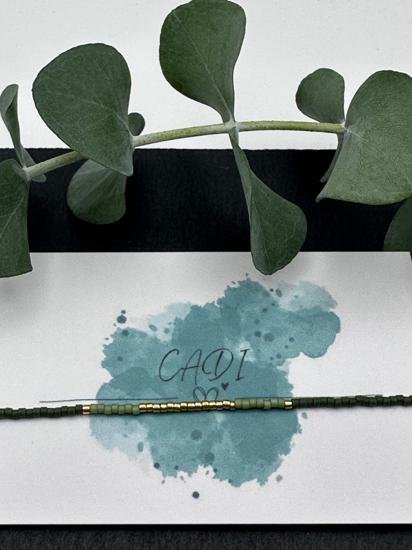 Armband Cadi Miyuki gold dunkelgruen pistazie, handgemacht in Klagenfurt, Triple Glow